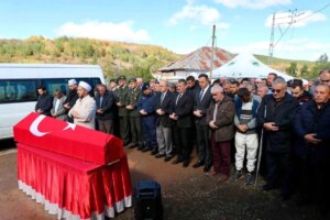 kibris gazisi cemal sahin son yolculuguna ugurlandi JJTfuCbz.jpg