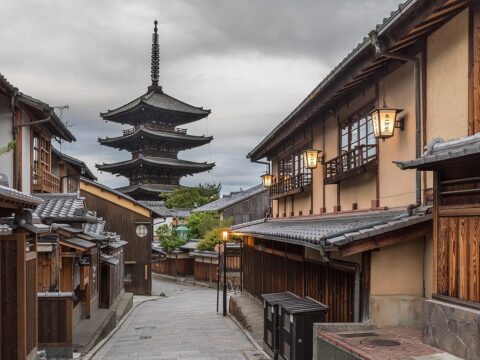 Turist Akınına Yanıt: Japonya’da Vergi ve Fiyat Artışlarıyla Aşırı Turizme Mücadele